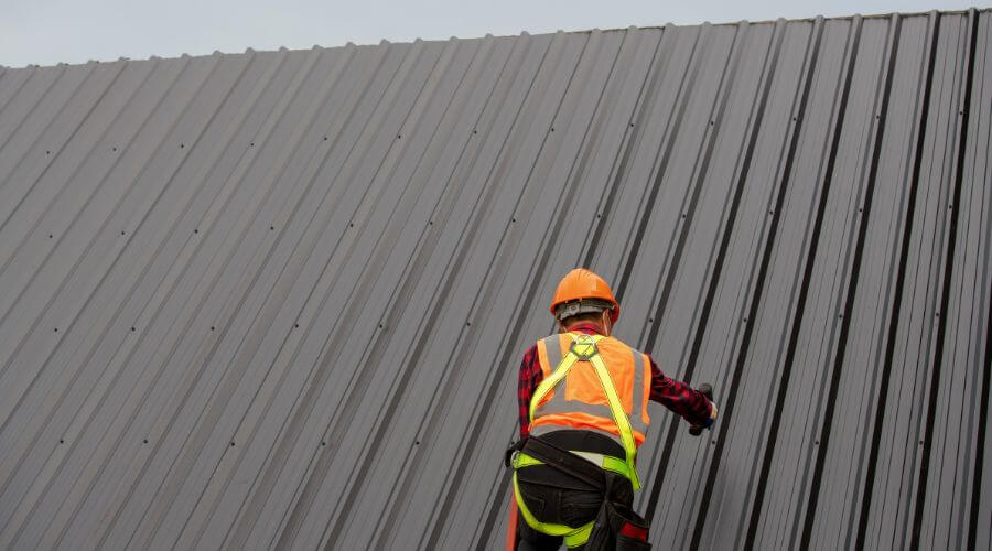 Professional metal roof installation services in Summit, UT